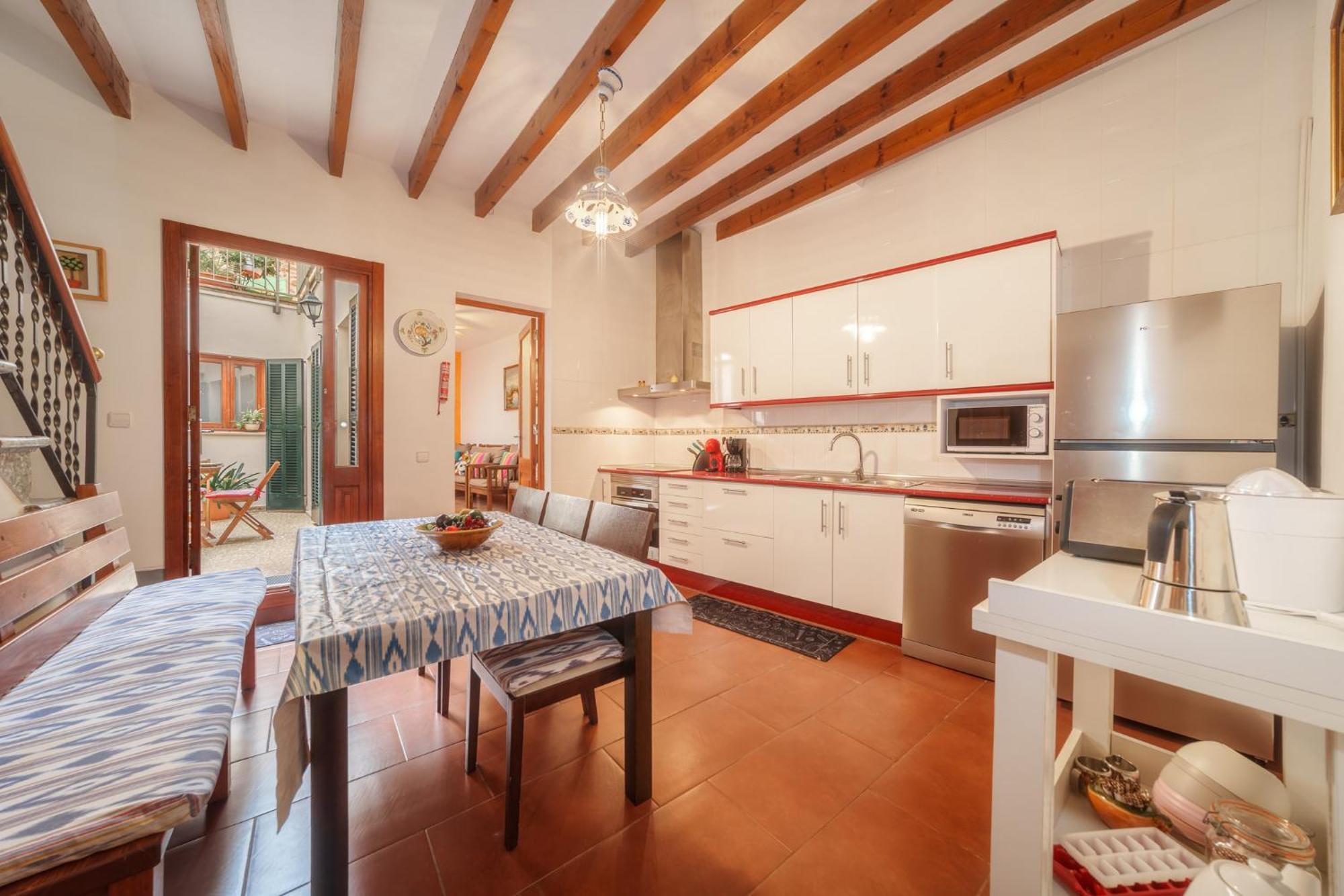 Sant Vicenç, Amazing House In For 6 Hébergement de vacances